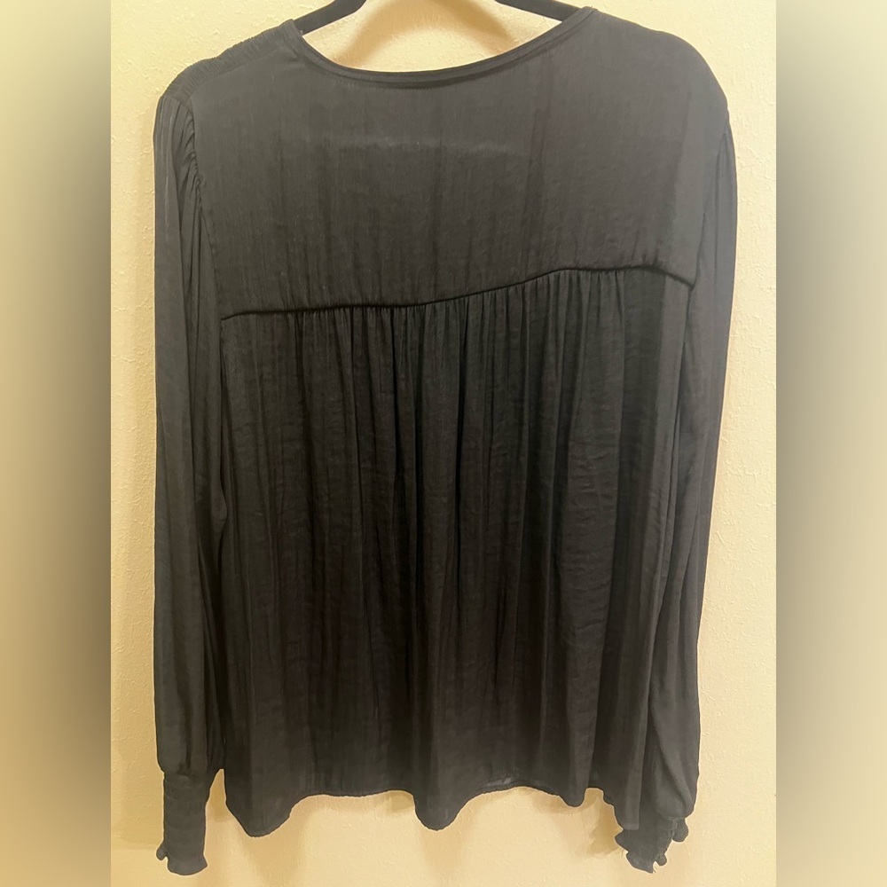 Knox Rose Black Women's Blouse - Picture 5 of 7